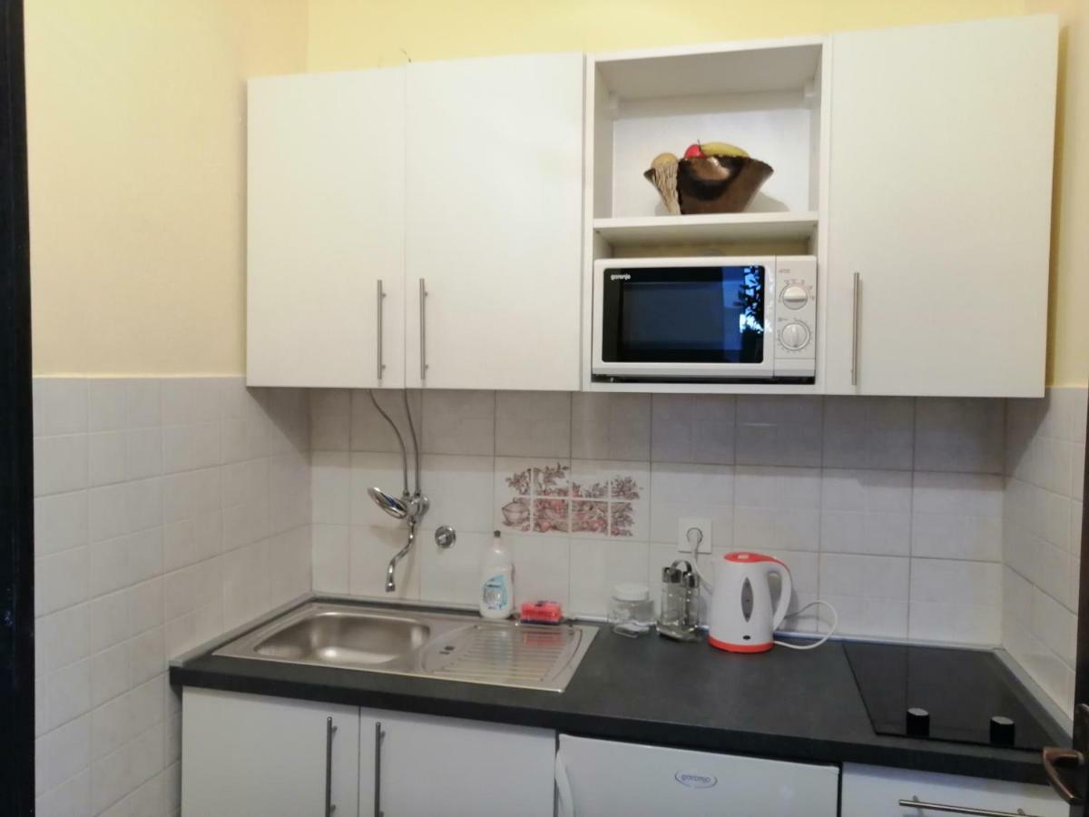 Apartmani Korina สตารีกราด-ปาเคลนีซา ภายนอก รูปภาพ
